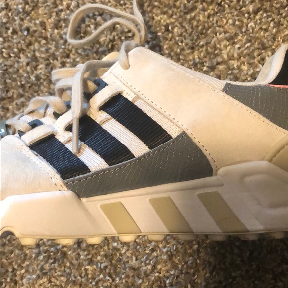 Adidas shoes - Picture 8 of 11